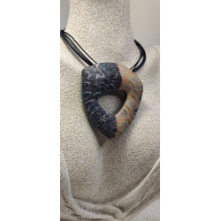 Peças de arte Moda sustentável Presentes artesanais Bijuterias contemporâneas Estilo único Elegância artesanal