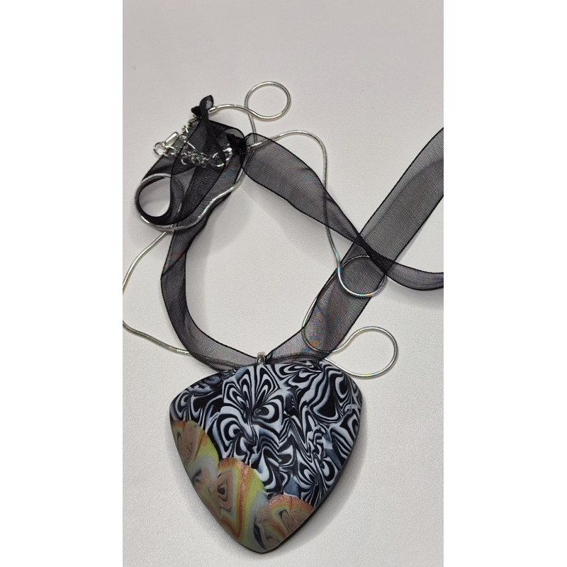 Peças de arte Moda sustentável Presentes artesanais Bijuterias contemporâneas Estilo único Elegância artesanal Peças de arte Moda sustentável Presentes artesanais Bijuterias contemporâneas Estilo único Elegância artesanal