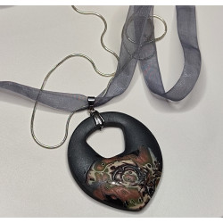 Peças de arte Moda sustentável Presentes artesanais Bijuterias contemporâneas Estilo único Elegância artesanal