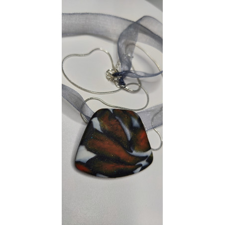 Peças de arte Moda sustentável Presentes artesanais Bijuterias contemporâneas Estilo único Elegância artesanal